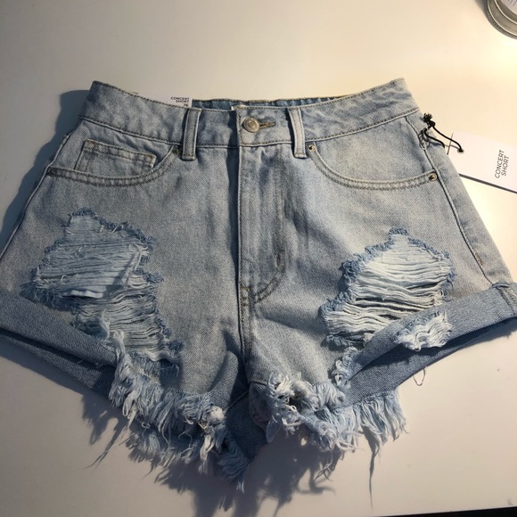 New Light Wash Forever 2 Concert Shorts 